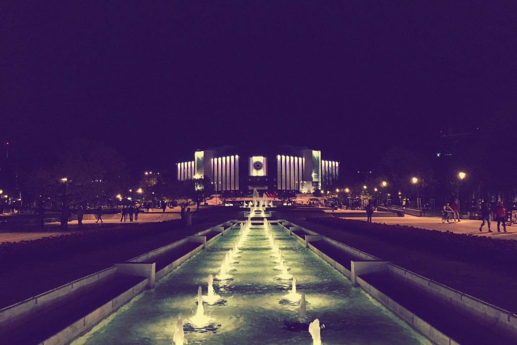 Art 'otel Hotel 4*