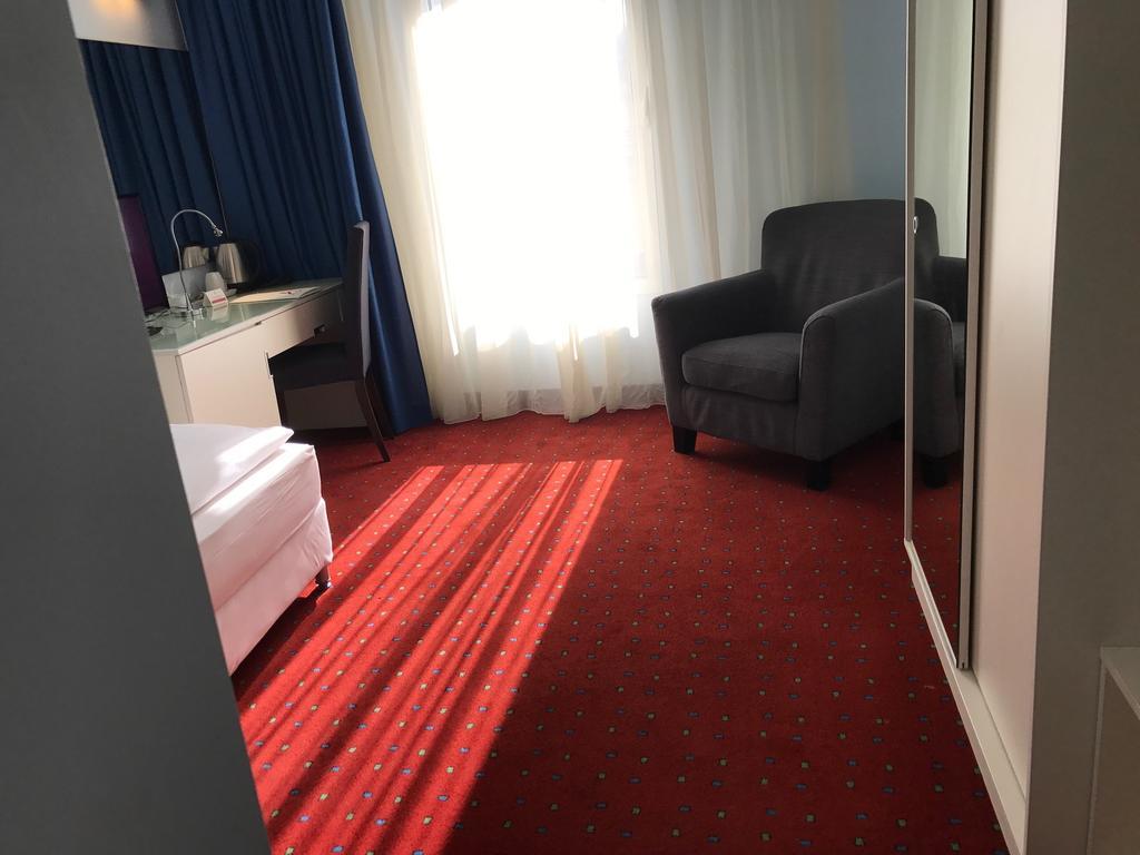 Art 'otel Hotel