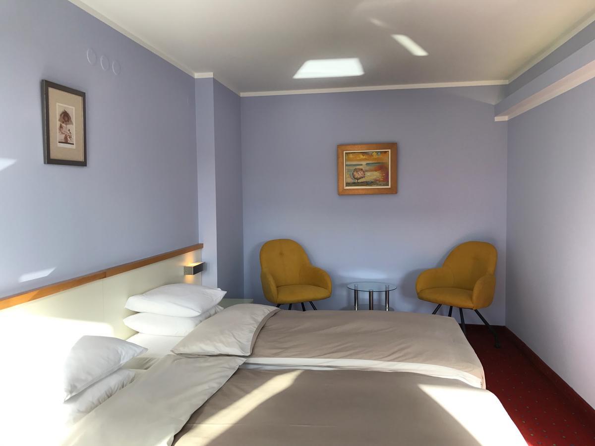 Art 'otel 4*