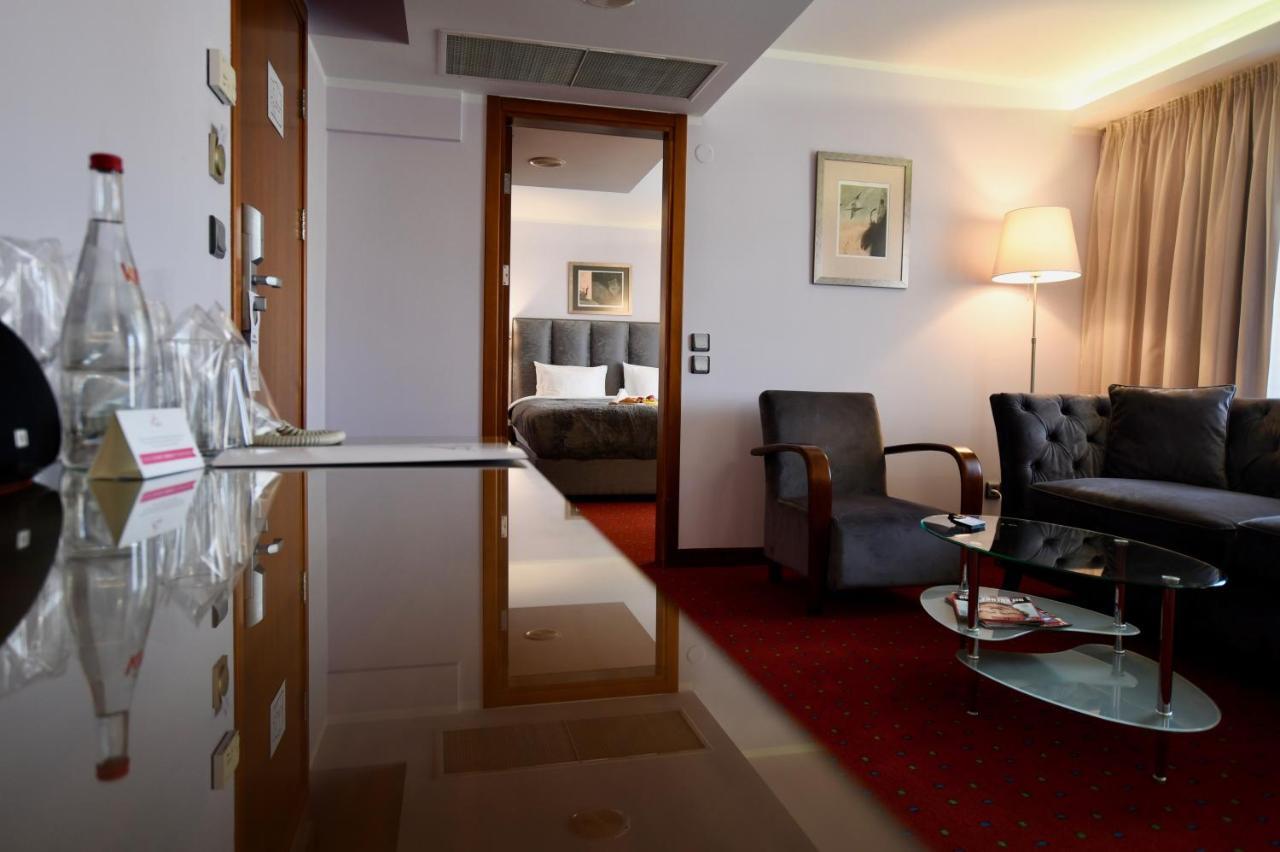 Hotel Art 'otel